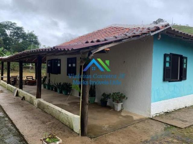Sítio à venda em Chácara MG