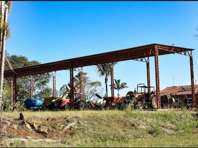 Sítio de luxo com 36,3 hectares à venda em Cássia dos Coqueiros SP! M1