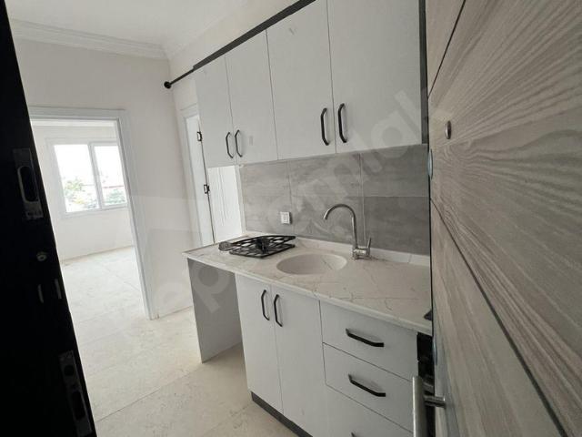 SİYAHTAN ZEMBİLLİ MAHALLESİNDE FIRSAT SIFIR APART DAİRE