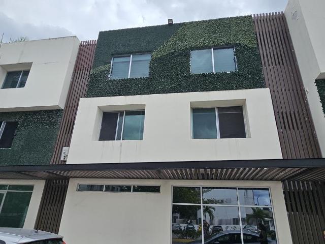 SI BUSCAS MUDARTE A PLAYA DEL CARMEN, ESTE DEPARTAMENTO ES PARA TI.