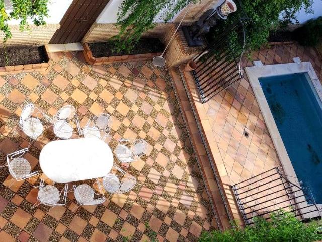 Si buscas una casa espaciosa, llena de luz y completamente r. 502m² Écija