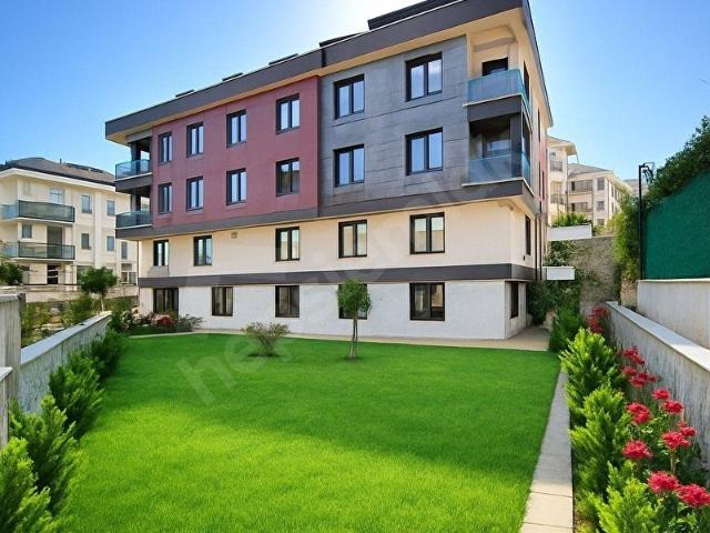 SİEM'DEN KISA KATLI YAŞAM VADİSİNE YAKIN BAHÇE KULLANIMLI 2+1 !