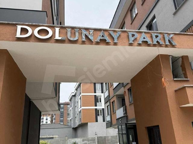 SİLİVRİ DOLUNAY PARKTA SATILIK 3+1 DAİRE SİTE İÇERSİNDE SIFIR