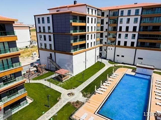 SİLVİYA PRESTİJ SİTESİ 2+1 HAVUZLU 107 M2 SATILIK ARA KAT DAİRE