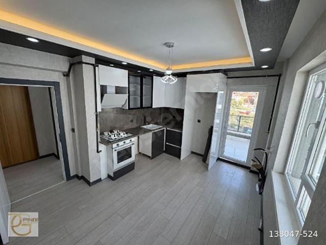 SİNCAN FEVZİÇAKMAK MAHALLESİNDE 3+1 SIFIR ASANSÖRLÜ EBEVEYN BANYOLU GİYİNME ODALI LÜKS SATILIK DAİRE