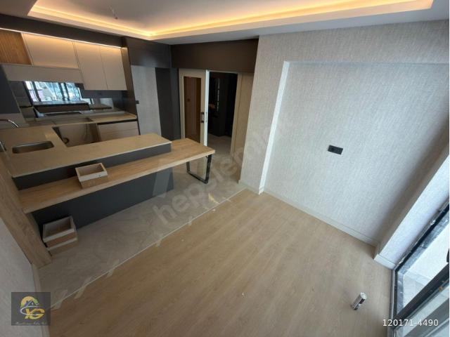 SİNCAN PLEVNE MAH 0 OTURUMAZ HAZIR ASANSÖRLÜ EBEVYN BANYOLU MERKEZİ KONUMDA SATILIK DAİRE