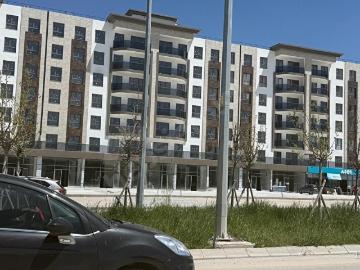 SİNCAN SARAYCIK'TA GÜVENLİKLİ SİTEDE LÜX SIFIR SATILIK 1+1 DAİRE