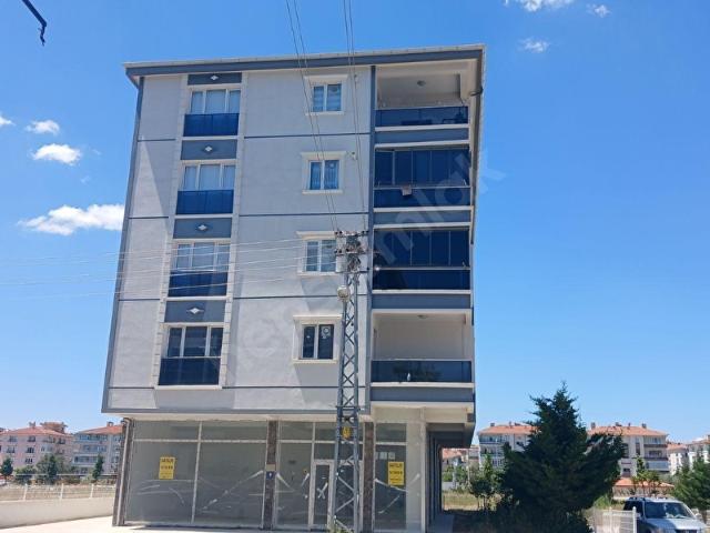 SİNCAN YENİKENT MENDERES DE 3+1 SATILIK EBEVEYN BANYOLU DAİRE