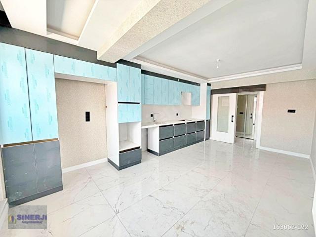 SİNERJİDEN FULL+FULL YAPILI 160 M2 OKULLAR BÖLGESİNDE 4+1 FIRSAT