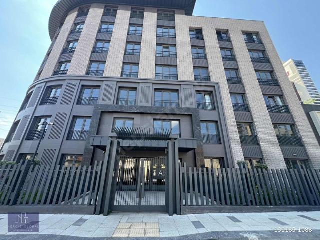 SİNPAŞ FİNANSŞEHİR BOULEVARD ETABINDA SATILIK SIFIR 1+1 DAİRE