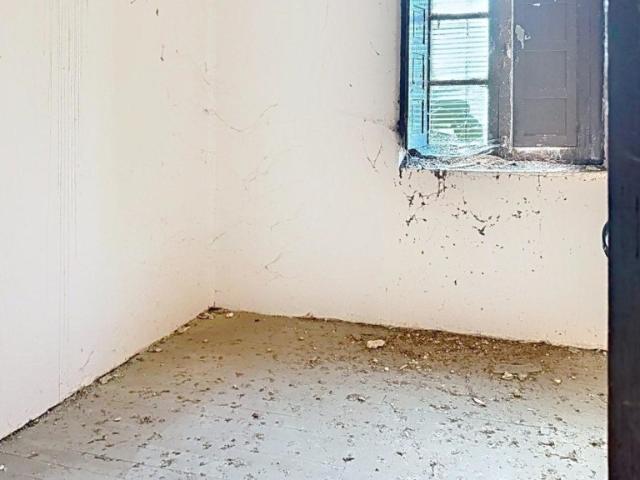 Si quieres vivir en plena naturaleza, esta es tu oportunidaad.Casa pareada para rehabilitar en Malpica, a tan solo 10 minutos del centro de oviedo