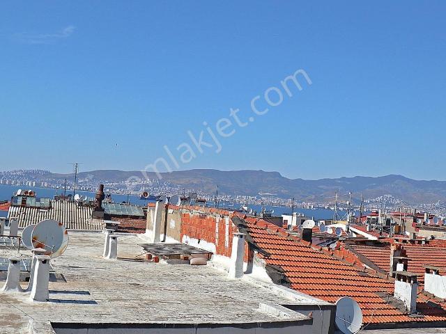 Simde'den Mithatpaşa Cad.paraleli Deniz Manzaralı Eşyalı Kiralık