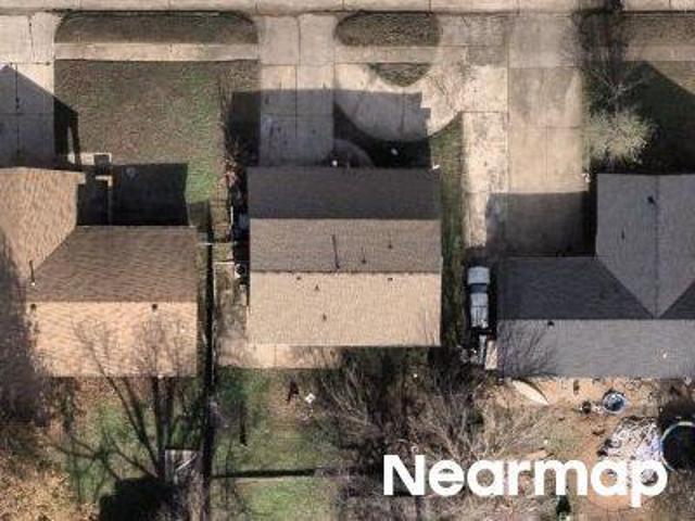 Simmons Dr