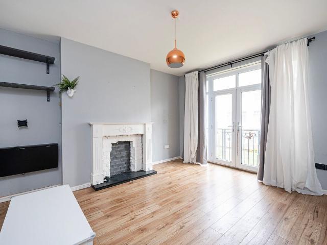 Simmons House, Tower Hamlets, London E2, 1 bed flat to rent, £3,250 pcm | PrimeLocation