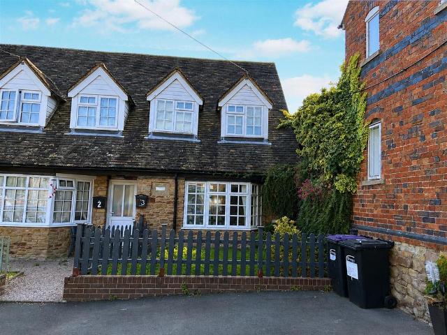 Simon Evans Close, Cleobury Mortimer. 1 bed terraced house to rent £750 pcm £173 pw