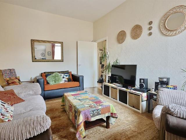 Simonside Terrace, Heaton, Newcastle Upon Tyne NE6, 2 bed flat to rent, £1,150 pcm | PrimeLocation