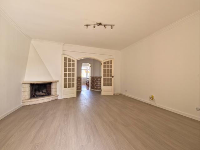 Simpático Apartamento T2 na Quinta da Bicuda