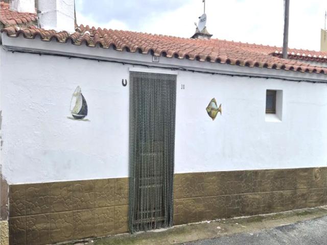 Simpática moradia T1 perto de Almodôvar