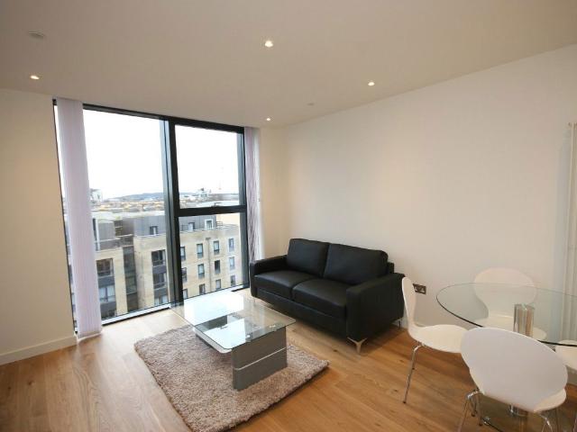 Simpon Loan, Quartermile, Edinburgh EH3, 1 bed flat to rent, £1,750 pcm | PrimeLocation