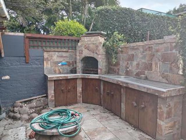 simplex to rent in umkomaas village