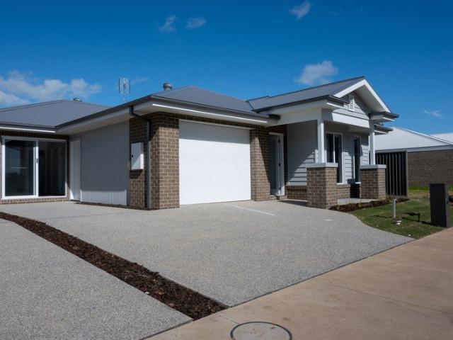 SIMPLE, CONVENIENT & EASY TO MAINTAIN WITH ALL UTILITIES INCLUDED