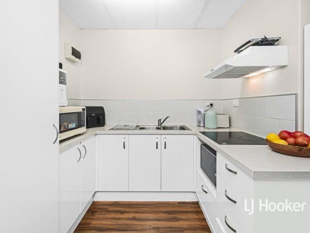 Simple Living in a Handy Location