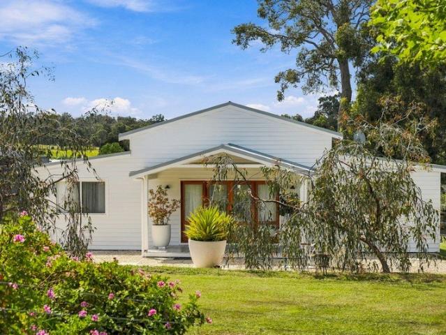 Simple Luxury, Quiet Comfort & Effortless Living