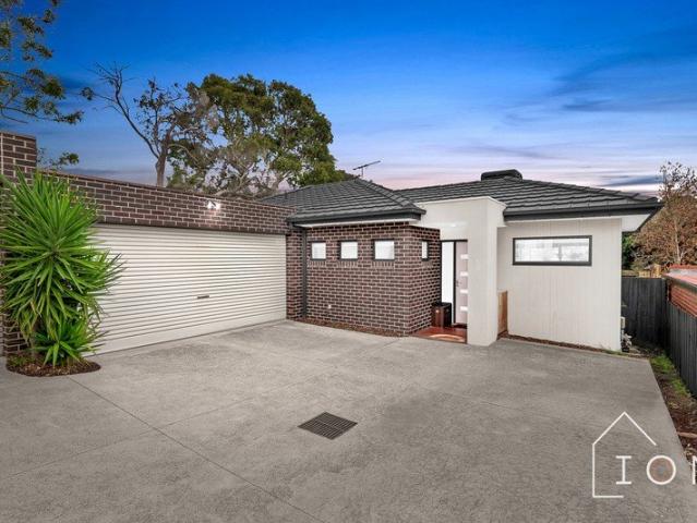 Simple, Stylish & Steps from the Frankston Lifestyle