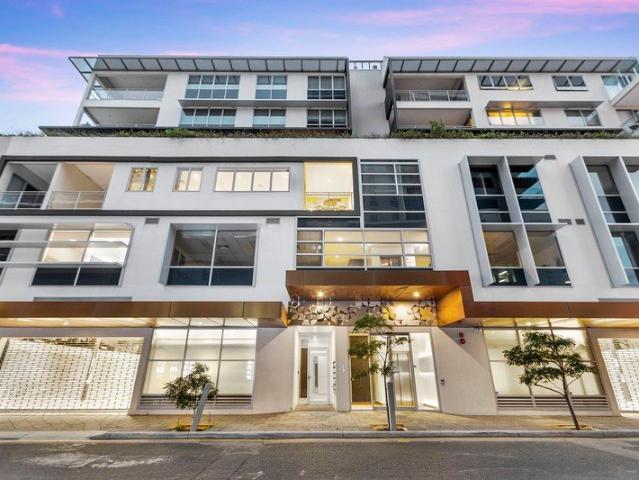 Simplified South Perth Living