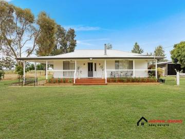 Simply Move In and Enjoy the Country Lifestyle