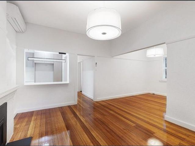Simply Stunning Art Deco Living in Prime Scotch Hill Position