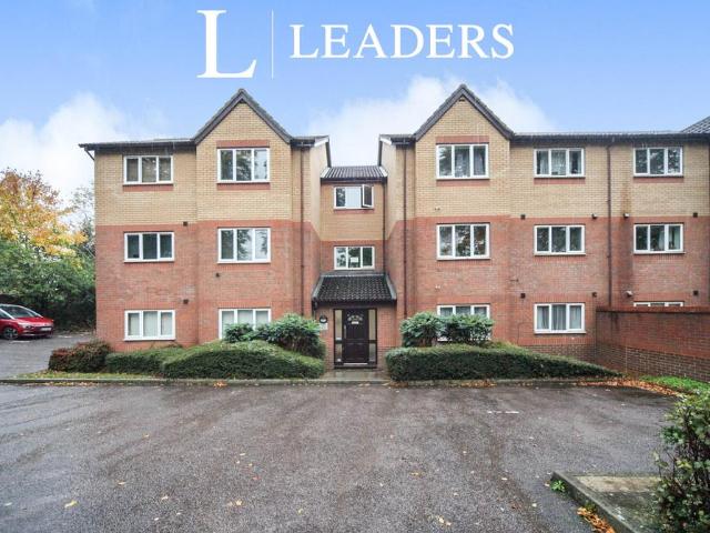 Simpson Close, Leagrave, Luton, LU4 1 bed flat to rent £900 pcm £208 pw