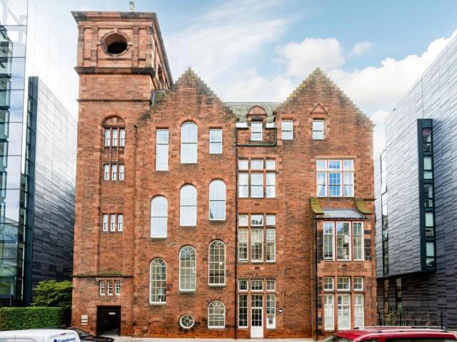 Simpson Loan, Edinburgh, Midlothian, EH3 1 bed apartment to rent £1,750 pcm £404 pw