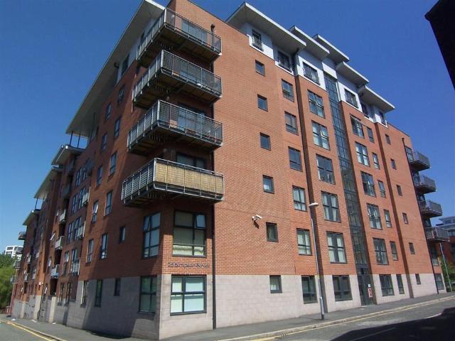 Simpson Street, Manchester, M4 2 bed apartment to rent £1,300 pcm £300 pw