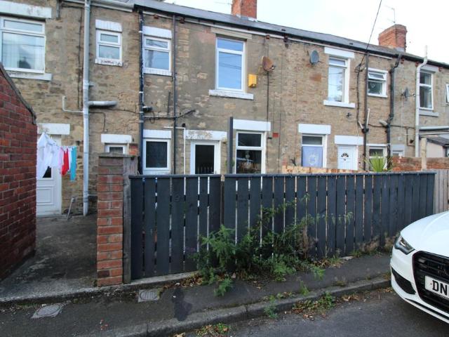 Simpson Street, Stanley DH9 2 bed terraced house to rent £550 pcm £127 pw
