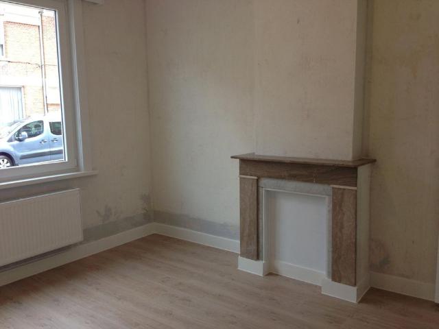 Sint Niklaas – Gelijkvloers appartement met koer