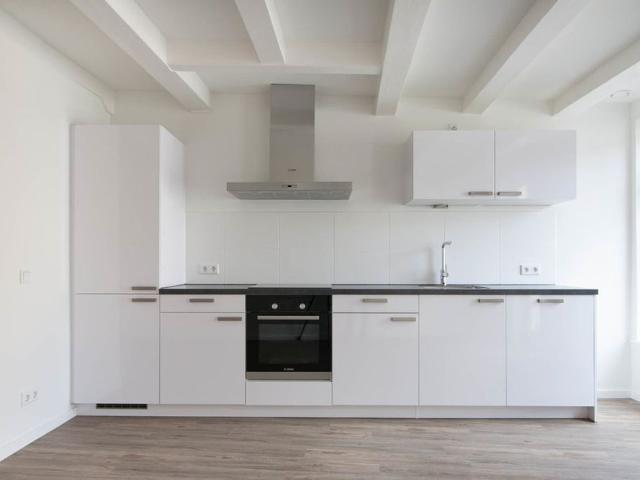 Sint Anthoniestraat 24