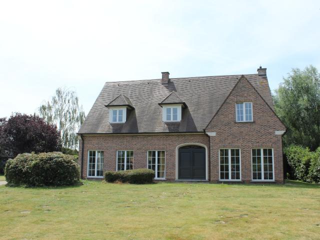 Sint Gillis Waas – Open bebouwing met 3 grote slaapkamers, garage, tuin