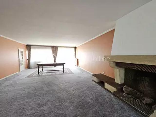 Sin le Noble 59450 Achat / Vente appartement 5 pièces t5 au dernier étage cave