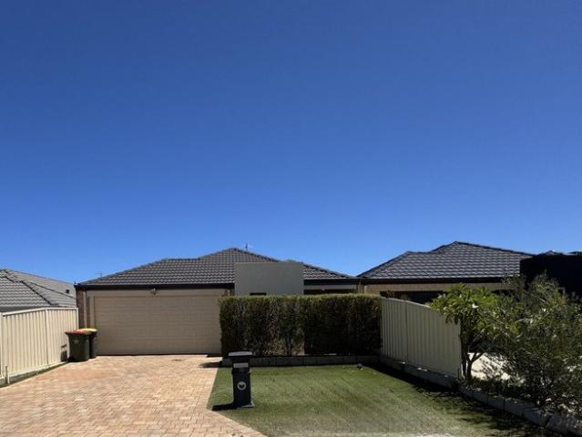 Spacious 3x2 with Huge All Season Alfresco