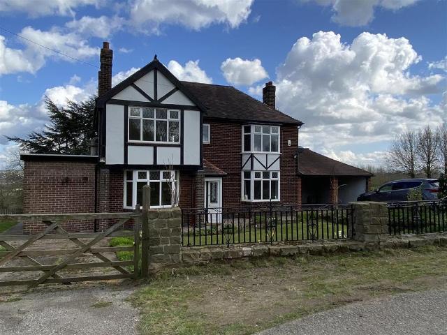Sinai Park Farm House, Shobnall Road. 3 bed house to rent £1,180 pcm £272 pw
