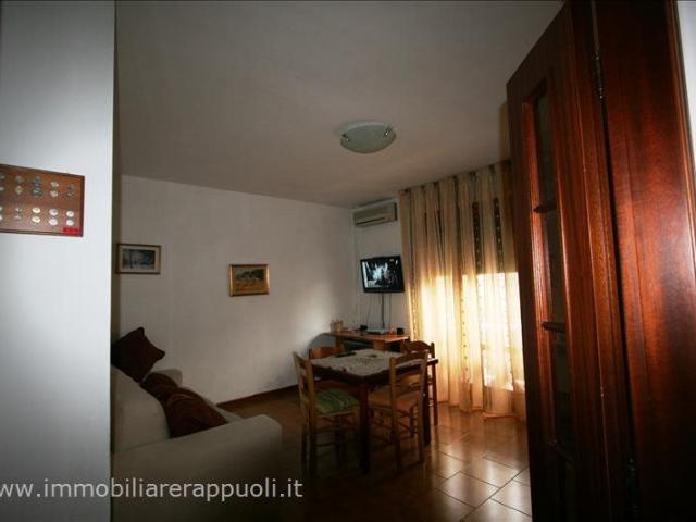 Sinalunga parte alta vendesi appartamento di 77 mq posto a. 77m² Sinalunga