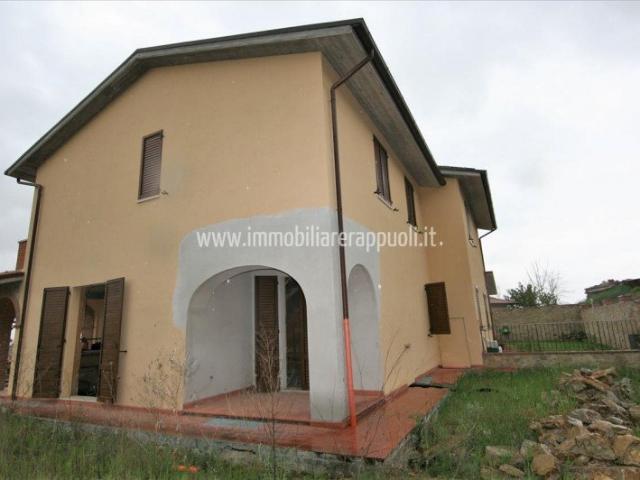 Sinalunga vendesi villetta capostesta di mq 160 circa al mom. 160m² Sinalunga