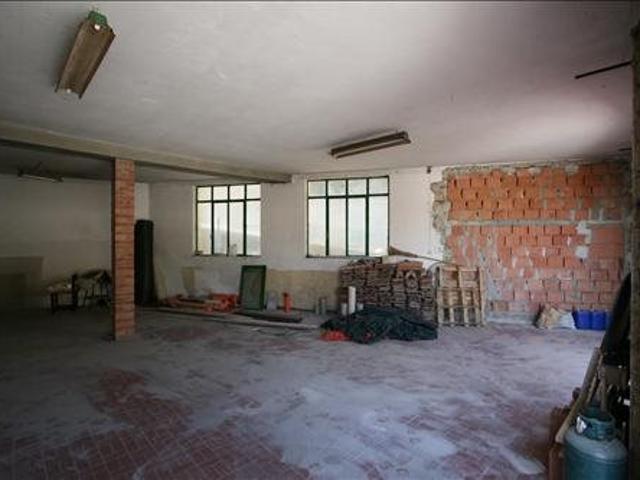 Sinalunga vendesi appartamento di mq 87, al piano primo con. 87m² Sinalunga