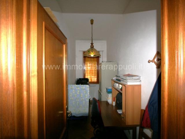 Sinalunga vendesi in campagna complesso immobiliare composto. 406m² Sinalunga