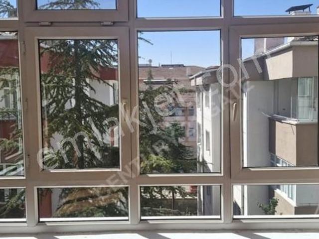Sincan Andiçen Mahallesinde Satılık 3+1 Güney Cephe Daire