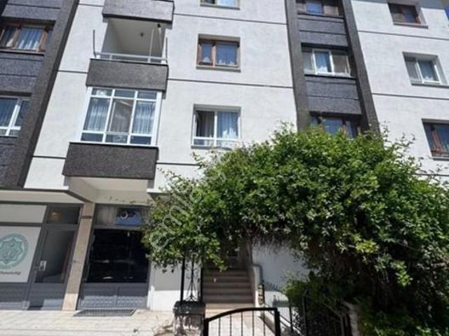 Sincan Atatürk Mah.de Satılık 3+1 Ara Kat Daire