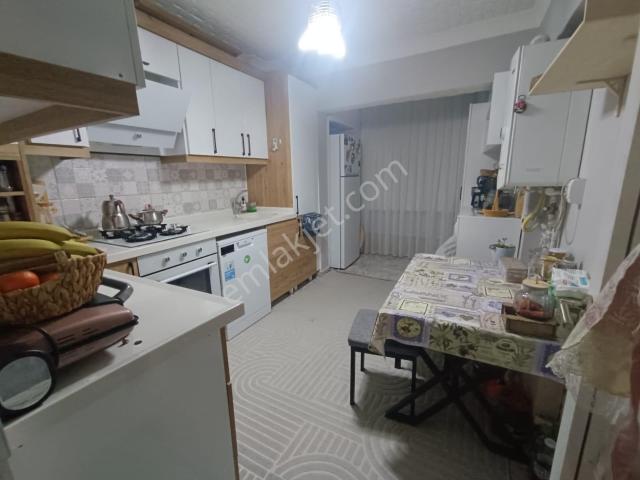 Sincan Atatürk Mhde 3+1 Full Yapılı Kat Konumunda Merkezi Yerde Daire