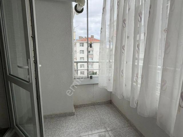 Sincan Fevzi Çakmak'ta Kiralık Geniş Ve Ferah 3+1 Daire