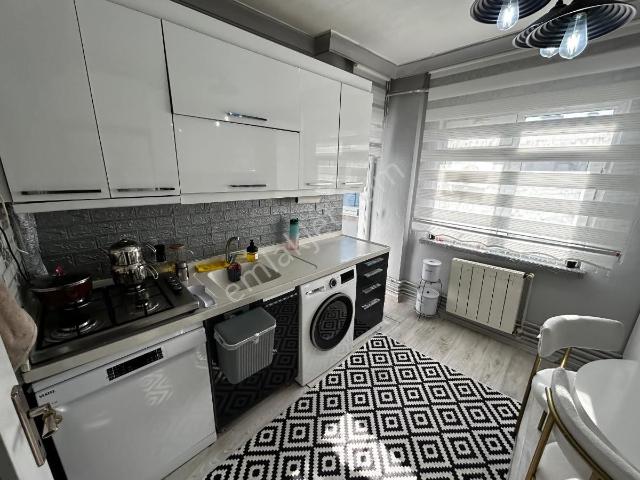 Sincan Osmanlı Mah 3+1 Full Yapılı Katta Site İçi Ön Cephe Daire